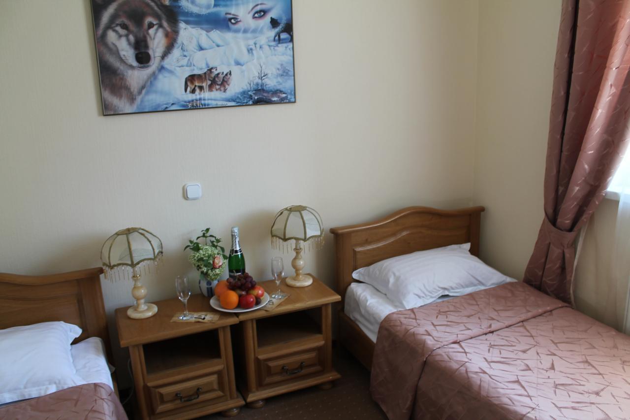 Ligena Econom Hotel Boryspilʼ Dış mekan fotoğraf